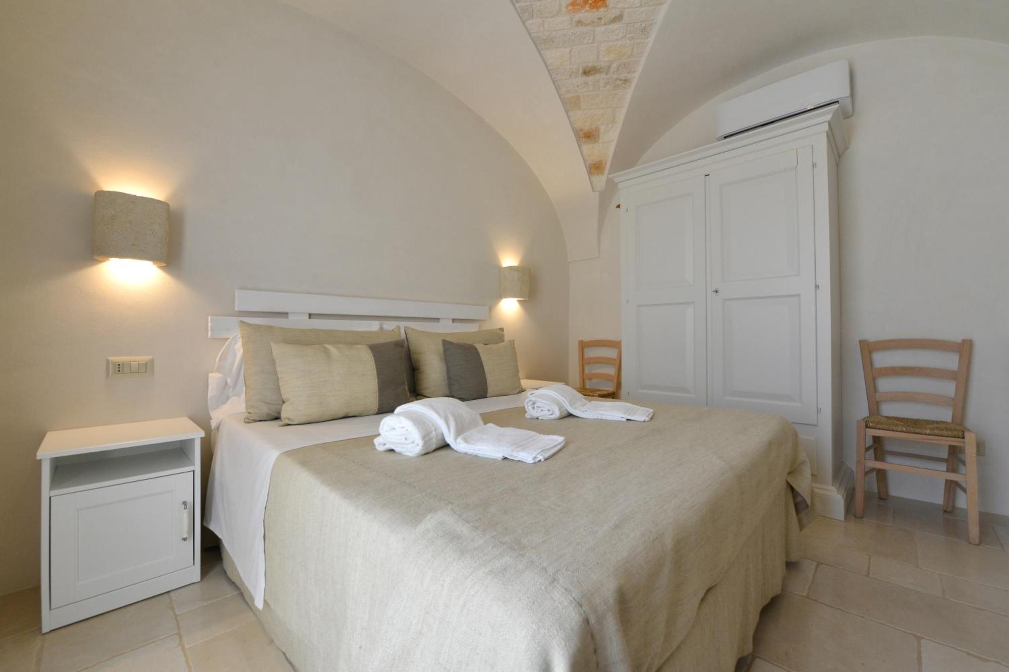 B&B Masseria Piccola Cisternino Bagian luar foto