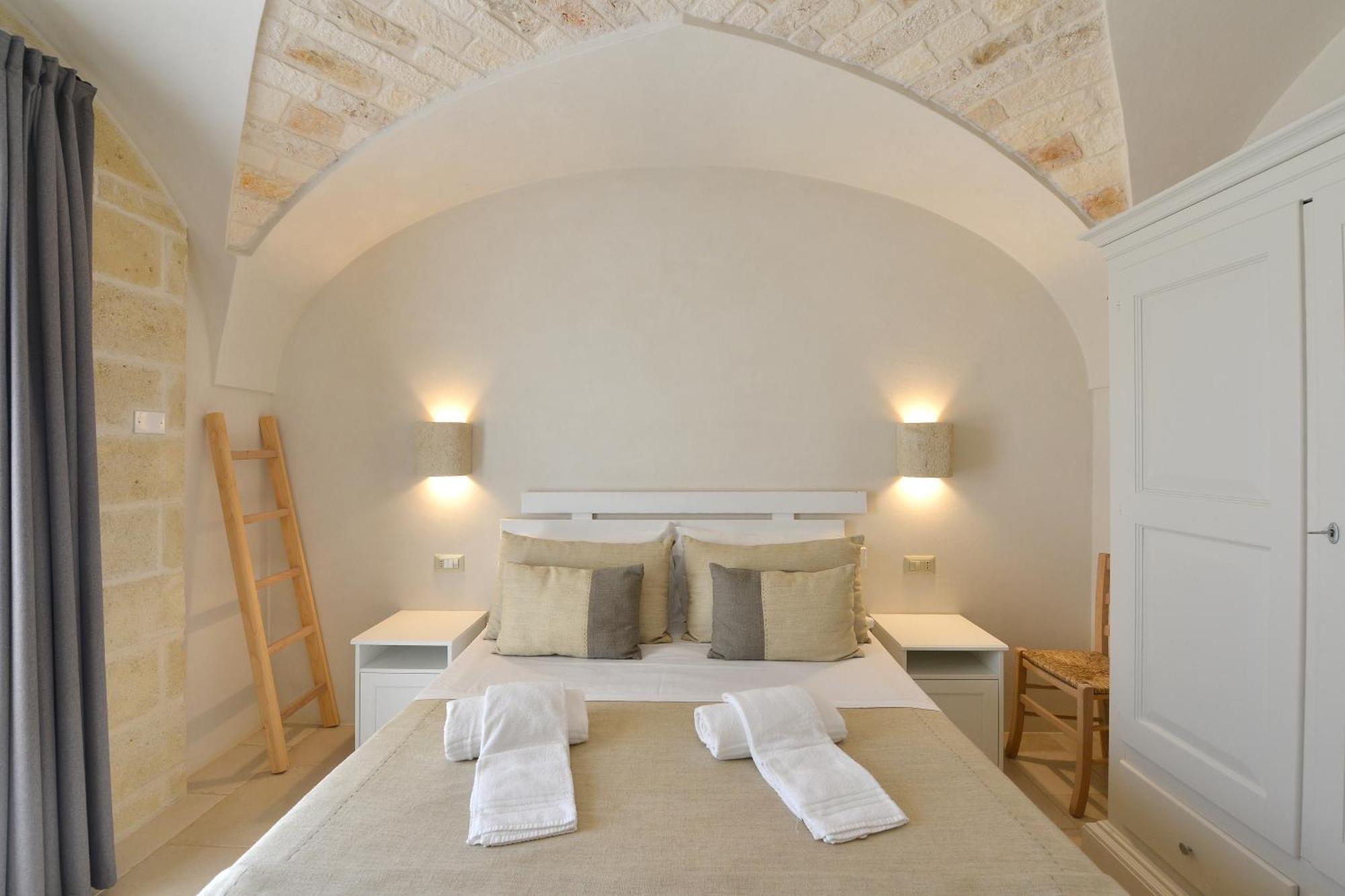 B&B Masseria Piccola Cisternino Bagian luar foto