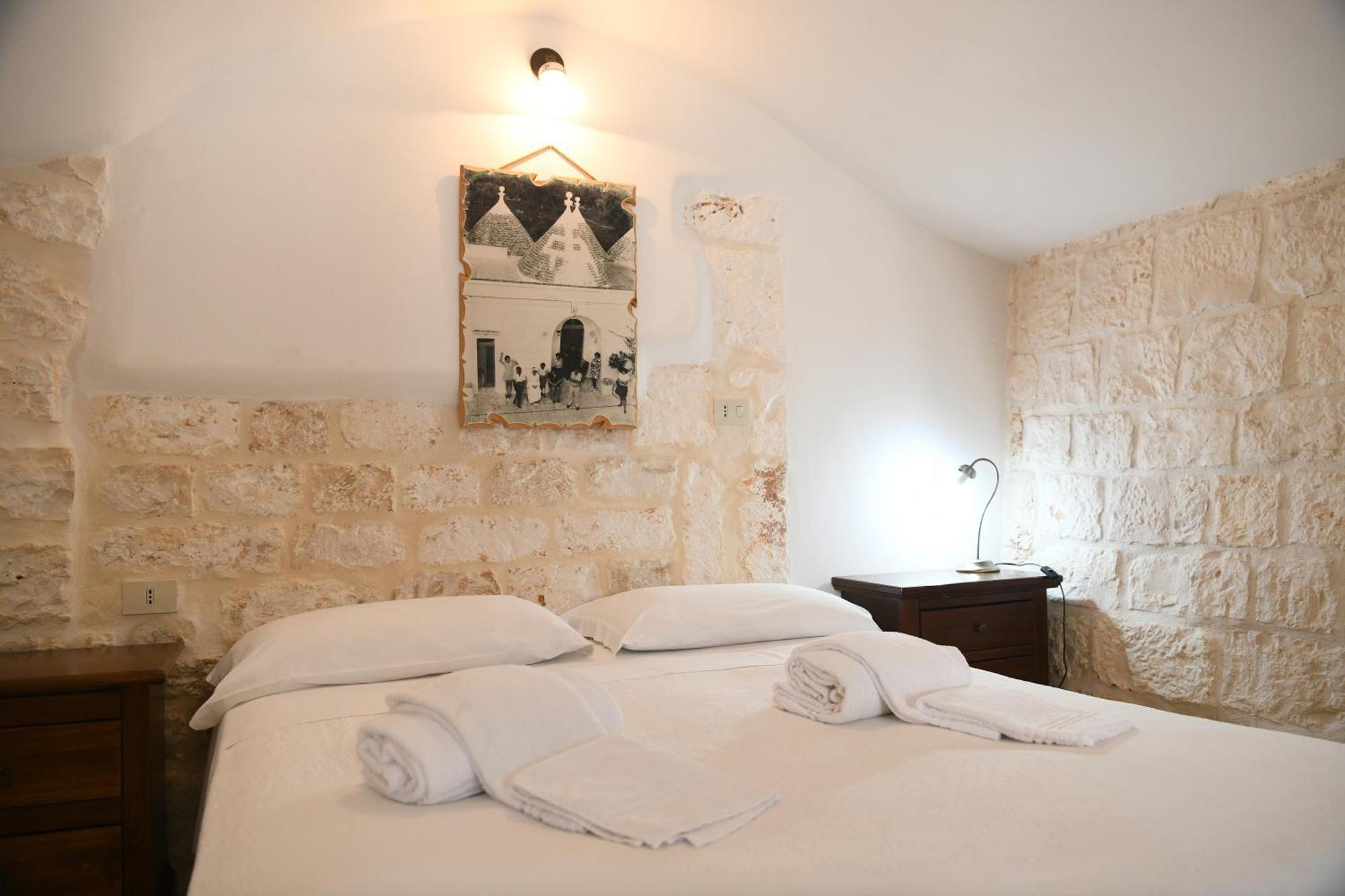 B&B Masseria Piccola Cisternino Bagian luar foto