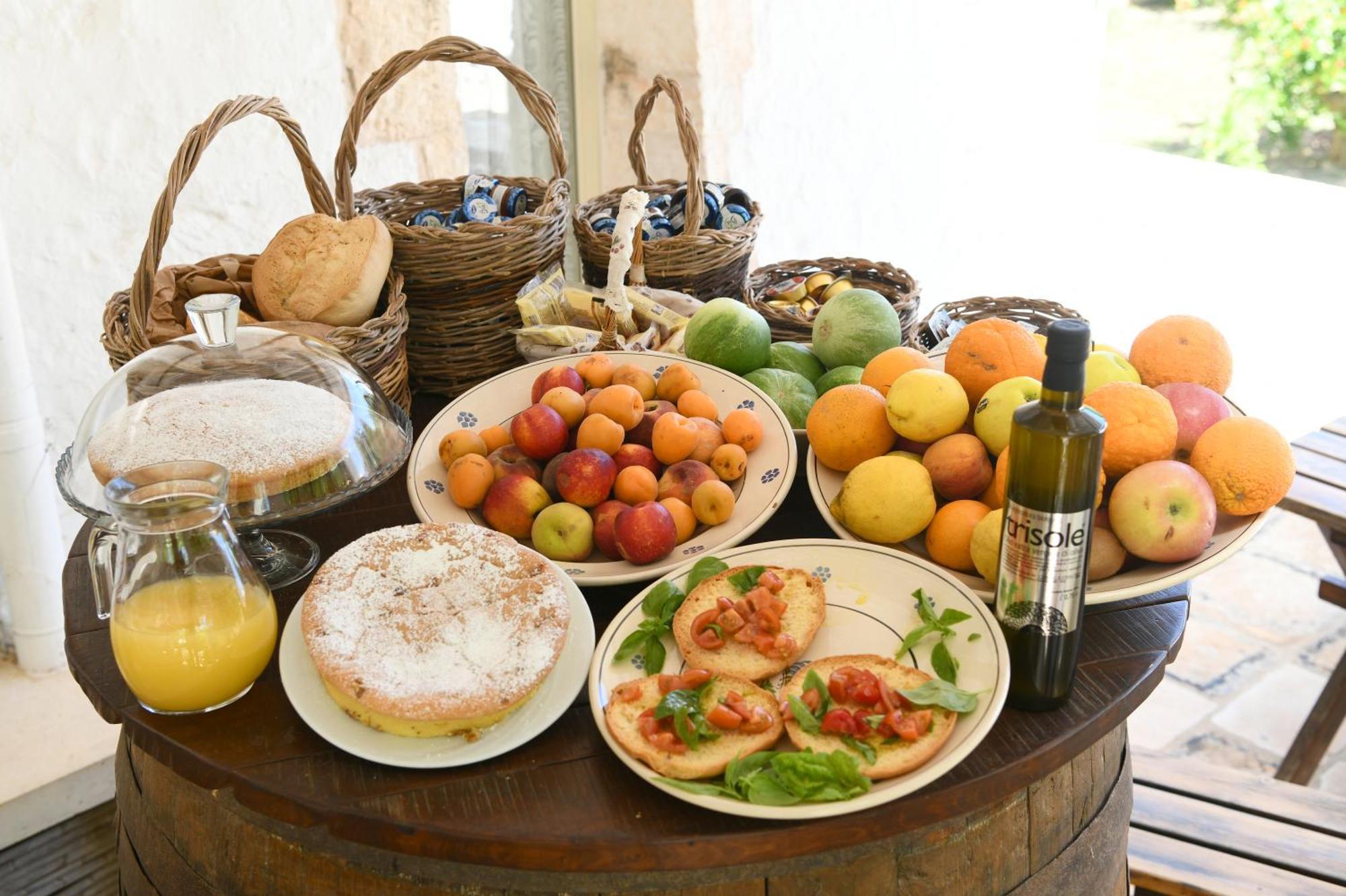 B&B Masseria Piccola Cisternino Bagian luar foto